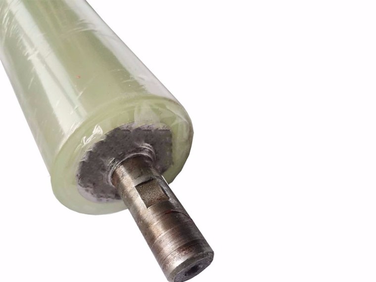 輸送機上的包膠滾筒有什么作用？