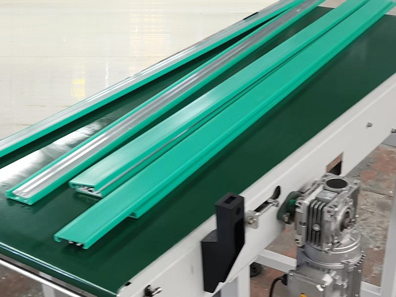 小型輸送機(jī),小型輸送機(jī)廠家